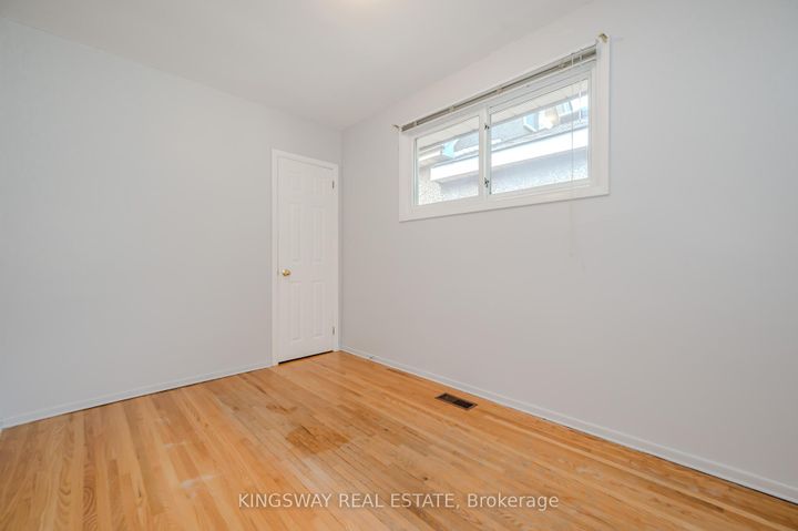 Photo 14 at 164 East 23rd Street, Eastmount, Hamilton