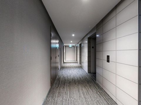 Photo 5 at 705 - 357 King Street W, Waterfront Communities C1, Toronto