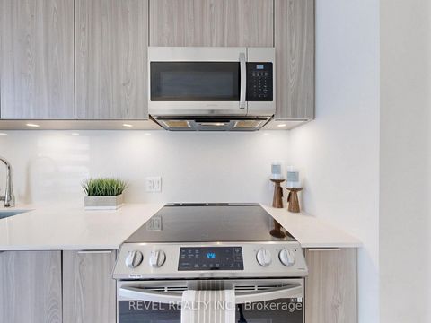 Photo 12 at 705 - 357 King Street W, Waterfront Communities C1, Toronto