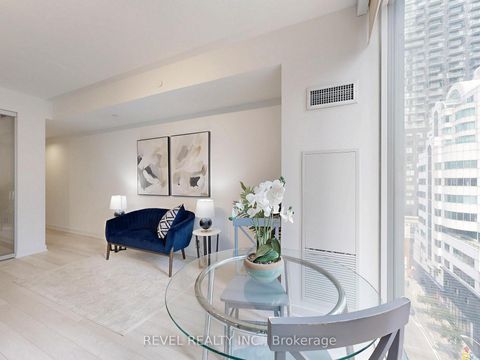 Photo 14 at 705 - 357 King Street W, Waterfront Communities C1, Toronto