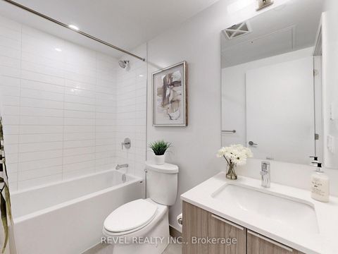 Photo 22 at 705 - 357 King Street W, Waterfront Communities C1, Toronto
