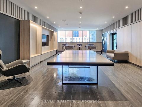 Photo 27 at 705 - 357 King Street W, Waterfront Communities C1, Toronto