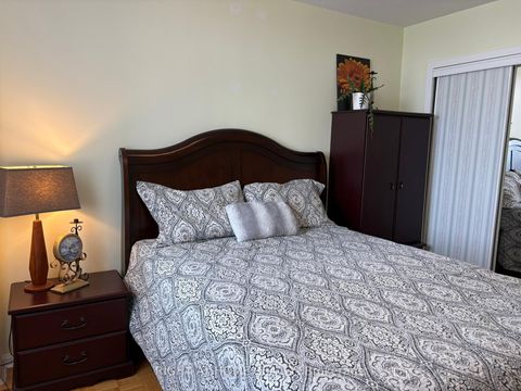 Photo 7 at 201 - 3460 Keele Street, York University Heights, Toronto