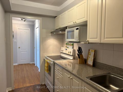 Photo 10 at 201 - 3460 Keele Street, York University Heights, Toronto