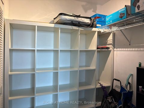 Photo 13 at 201 - 3460 Keele Street, York University Heights, Toronto