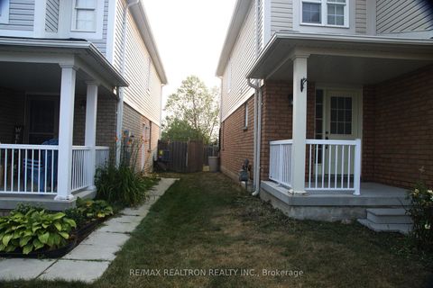Photo 3 at 70 Commonwealth Road, Shore, Barrie