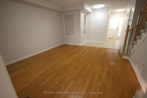 Photo 7 at 70 Commonwealth Road, Shore, Barrie