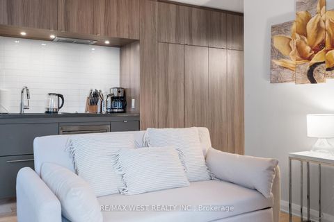 Photo 14 at 704 - 155 Yorkville Avenue, Annex, Toronto
