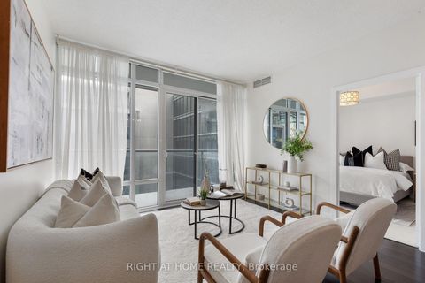 Photo 5 at 732 - 90 Stadium Road, Niagara, Toronto