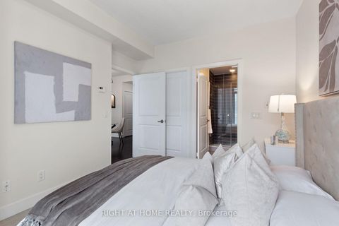 Photo 10 at 732 - 90 Stadium Road, Niagara, Toronto