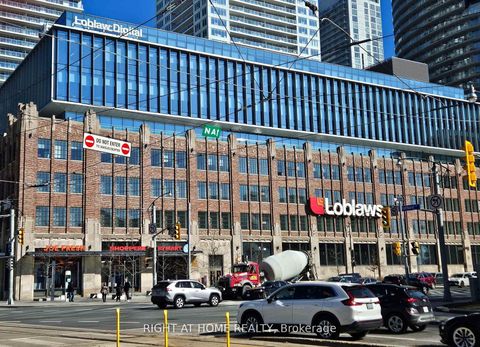 Photo 24 at 732 - 90 Stadium Road, Niagara, Toronto