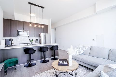 Photo 12 at 513 - 150 Oak Park Boulevard, RO River Oaks, Oakville