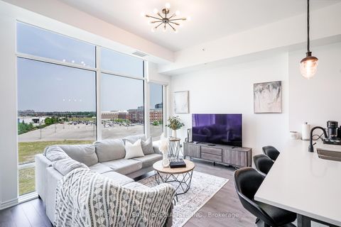 Photo 13 at 513 - 150 Oak Park Boulevard, RO River Oaks, Oakville