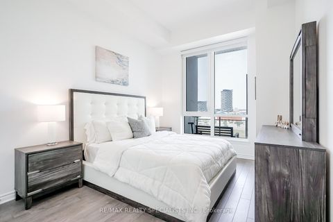 Photo 16 at 513 - 150 Oak Park Boulevard, RO River Oaks, Oakville