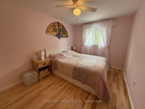Photo 18 at 20 Corbett Drive, Grove East, Barrie