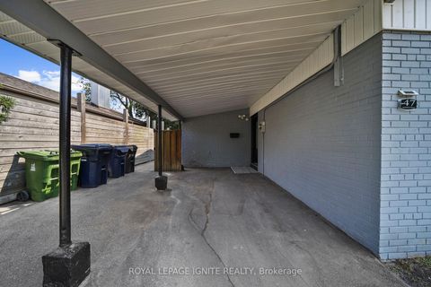 Photo 2 at 47 Deerfield Road, Bendale, Toronto