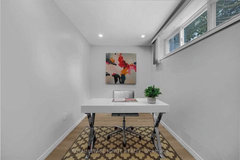 Photo 31 at 47 Deerfield Road, Bendale, Toronto