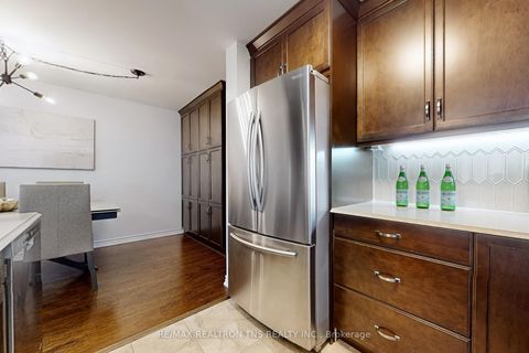 Photo 11 at C11 - 108 Finch Avenue W, Newtonbrook West, Toronto