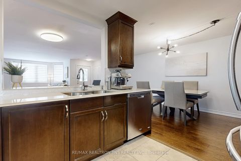 Photo 12 at C11 - 108 Finch Avenue W, Newtonbrook West, Toronto