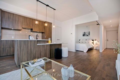 Photo 3 at 2904 - 5 St Joseph Street, Bay Street Corridor, Toronto