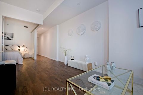 Photo 4 at 2904 - 5 St Joseph Street, Bay Street Corridor, Toronto