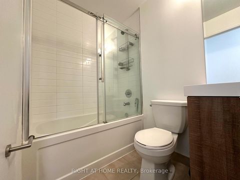 Photo 4 at 321 - 621 Sheppard Avenue E, Bayview Village, Toronto Photo 4 at 321 - 621 Sheppard Avenue E, Bayview Village, Toronto