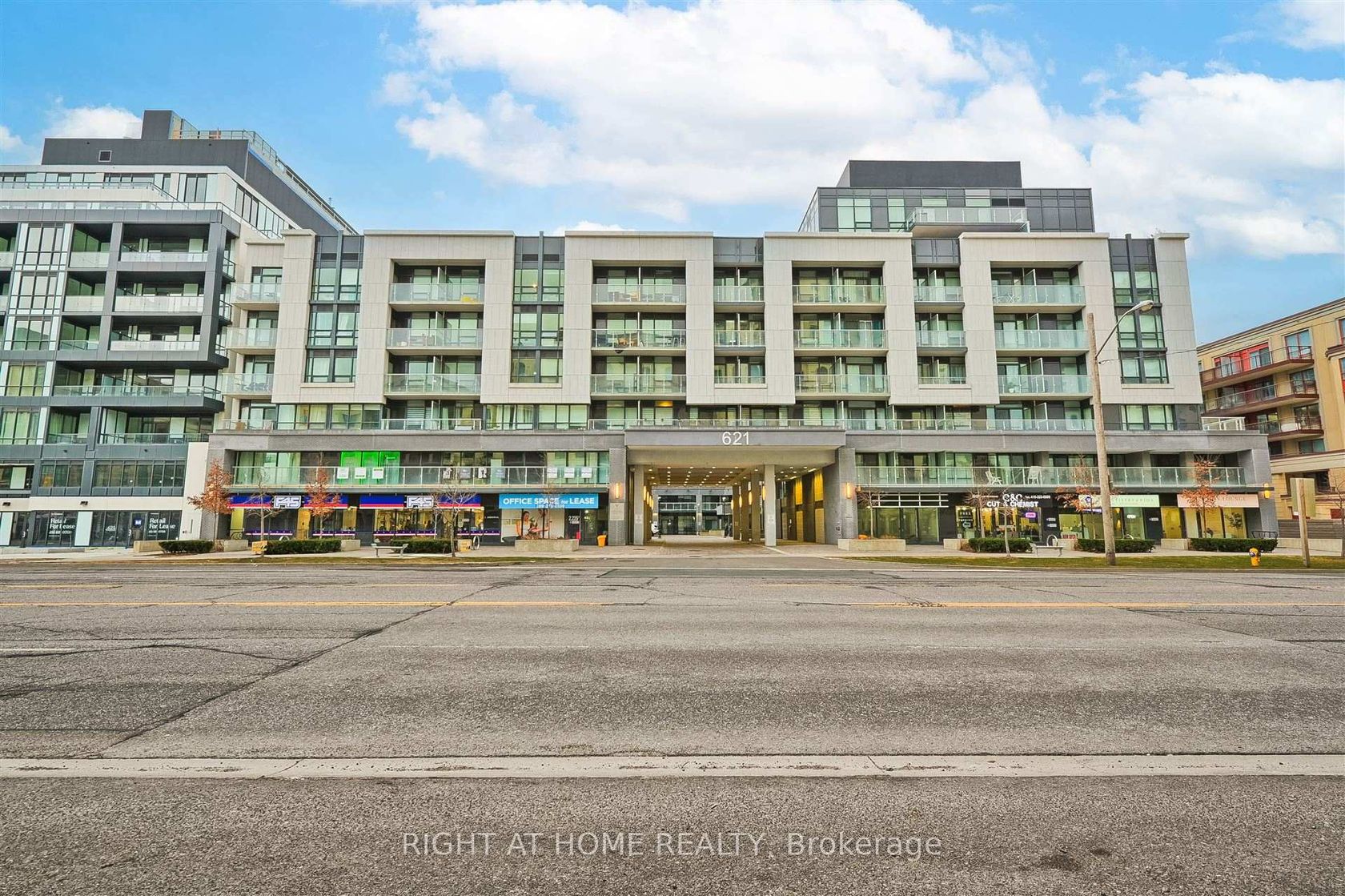 321 - 621 Sheppard Avenue E, Bayview Village, Toronto 