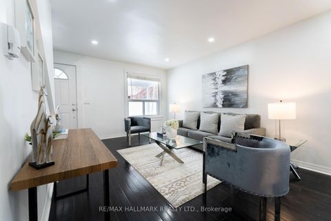 Photo 4 at 106 Willow Avenue, The Beaches, Toronto