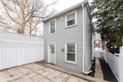 Photo 21 at 106 Willow Avenue, The Beaches, Toronto