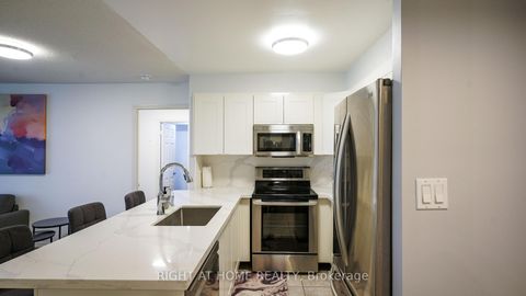 Photo 2 at 408 - 188 Redpath Avenue, Mount Pleasant West, Toronto