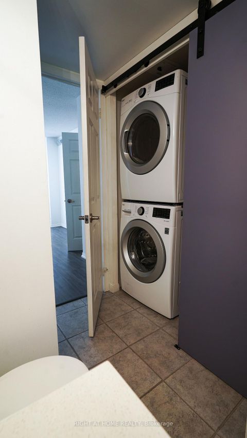 Photo 7 at 408 - 188 Redpath Avenue, Mount Pleasant West, Toronto
