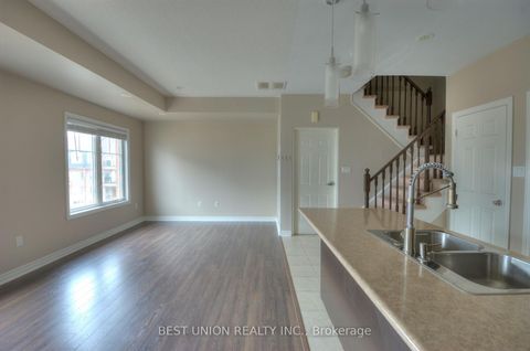 Photo 9 at 22-04 - 2420 Baronwood Drive, WM Westmount, Oakville