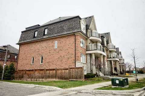 Photo 24 at 22-04 - 2420 Baronwood Drive, WM Westmount, Oakville