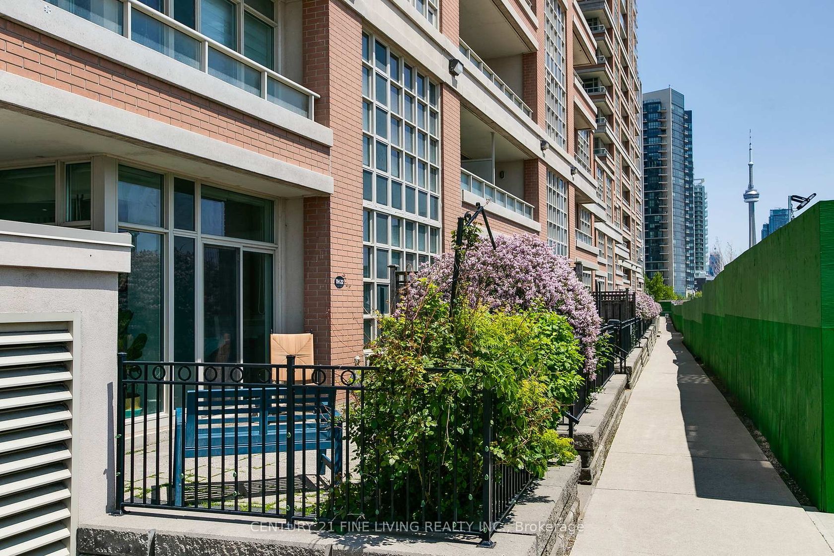 Th22 - 6 Pirandello Street, Waterfront Communities C1, Toronto 