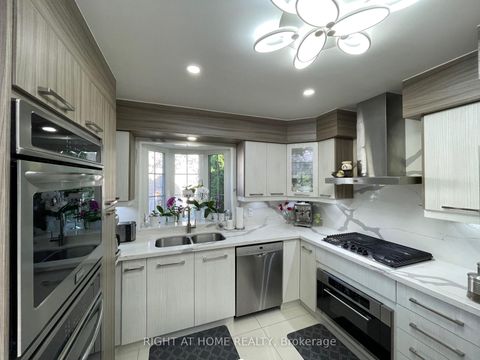 Photo 7 at 60 Sandrift Square, Morningside, Toronto