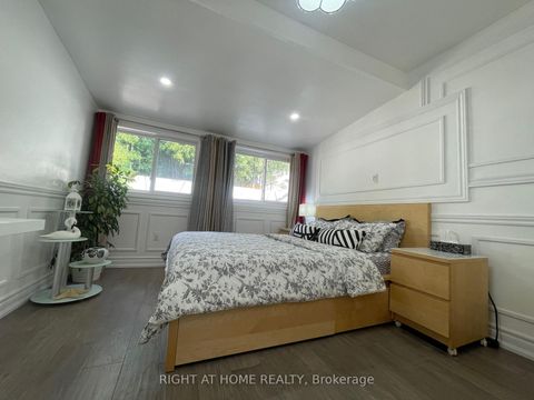 Photo 11 at 60 Sandrift Square, Morningside, Toronto
