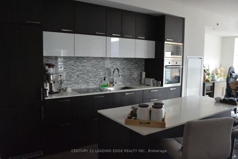 Photo 7 at 3806 - 318 Richmond Street W, Waterfront Communities C1, Toronto