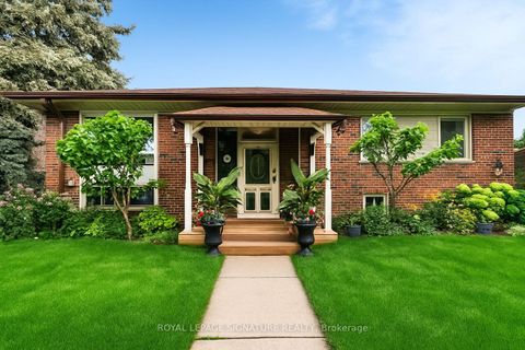 Photo 1 at 33 Electro Road, Maryvale, Toronto