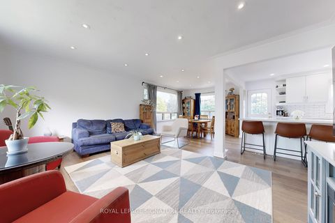 Photo 4 at 33 Electro Road, Maryvale, Toronto