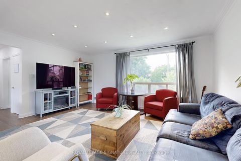 Photo 6 at 33 Electro Road, Maryvale, Toronto