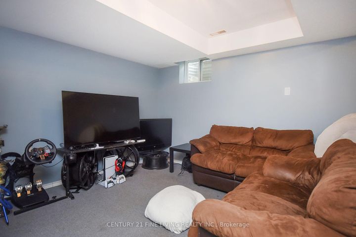 Photo 19 at 34 - 2700 Battleford Road, Meadowvale, Mississauga