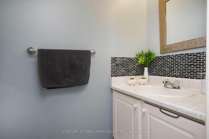 Photo 38 at 34 - 2700 Battleford Road, Meadowvale, Mississauga