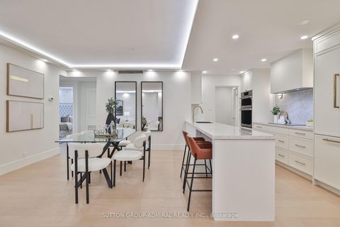 Photo 11 at 402 - 350 Lonsdale Road, Forest Hill South, Toronto