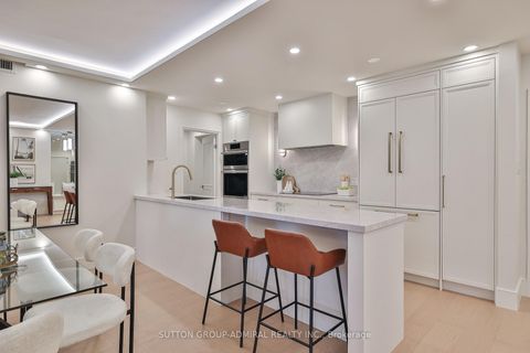 Photo 16 at 402 - 350 Lonsdale Road, Forest Hill South, Toronto