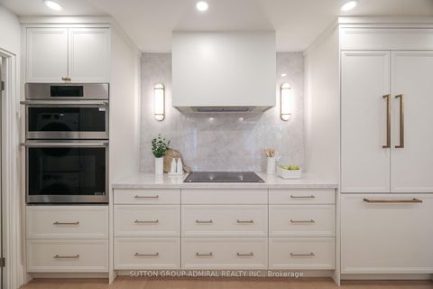 Photo 20 at 402 - 350 Lonsdale Road, Forest Hill South, Toronto