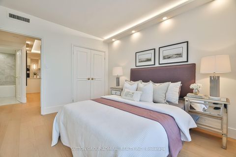 Photo 33 at 402 - 350 Lonsdale Road, Forest Hill South, Toronto