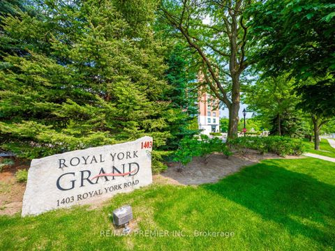 Photo 1 at 810 - 1403 Royal York Road, Humber Heights, Toronto