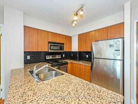 Photo 9 at 810 - 1403 Royal York Road, Humber Heights, Toronto