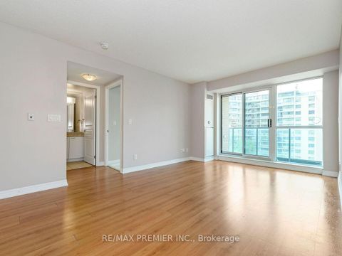 Photo 26 at 810 - 1403 Royal York Road, Humber Heights, Toronto