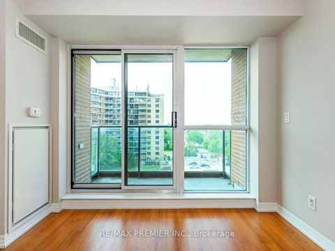 Photo 35 at 810 - 1403 Royal York Road, Humber Heights, Toronto